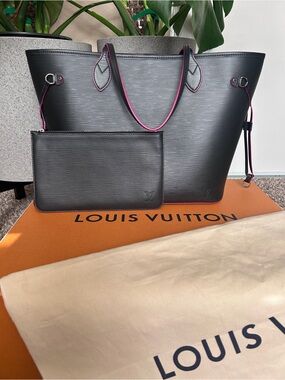 Louis Vuitton Black Epi Leather MM Neverfull Tote with Pink Trim